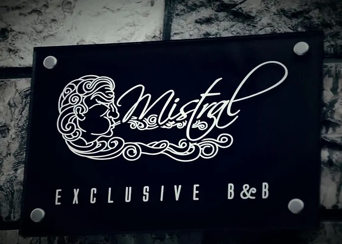 Mistral Exclusive
