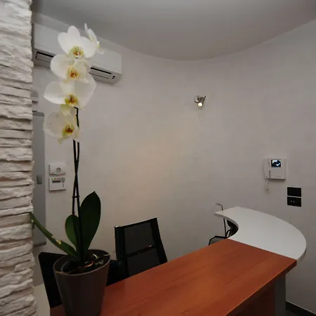 Mistral Exclusive 住宿加早餐酒店