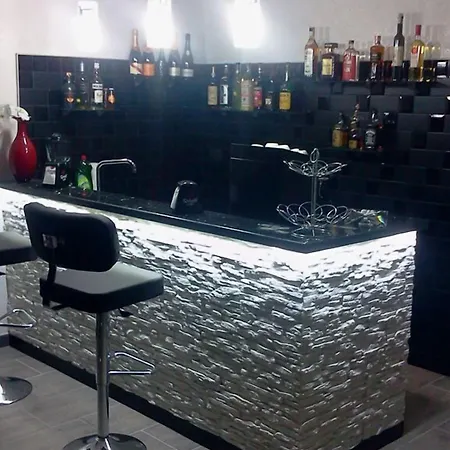 Mistral Exclusive Couette-café