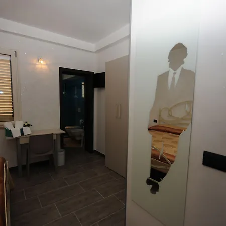 Mistral Exclusive Couette-café 4*