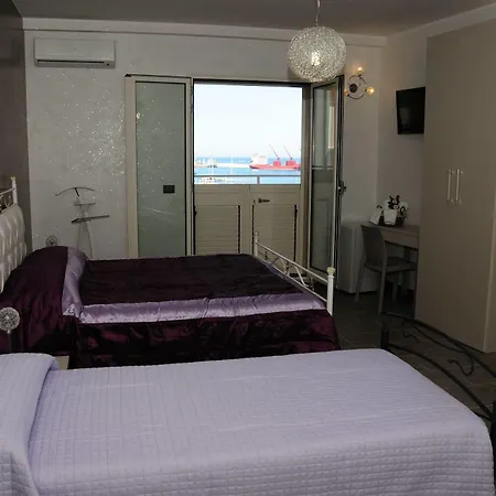 Mistral Exclusive Couette-café 4*