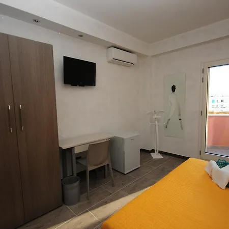 Mistral Exclusive Couette-café 4*